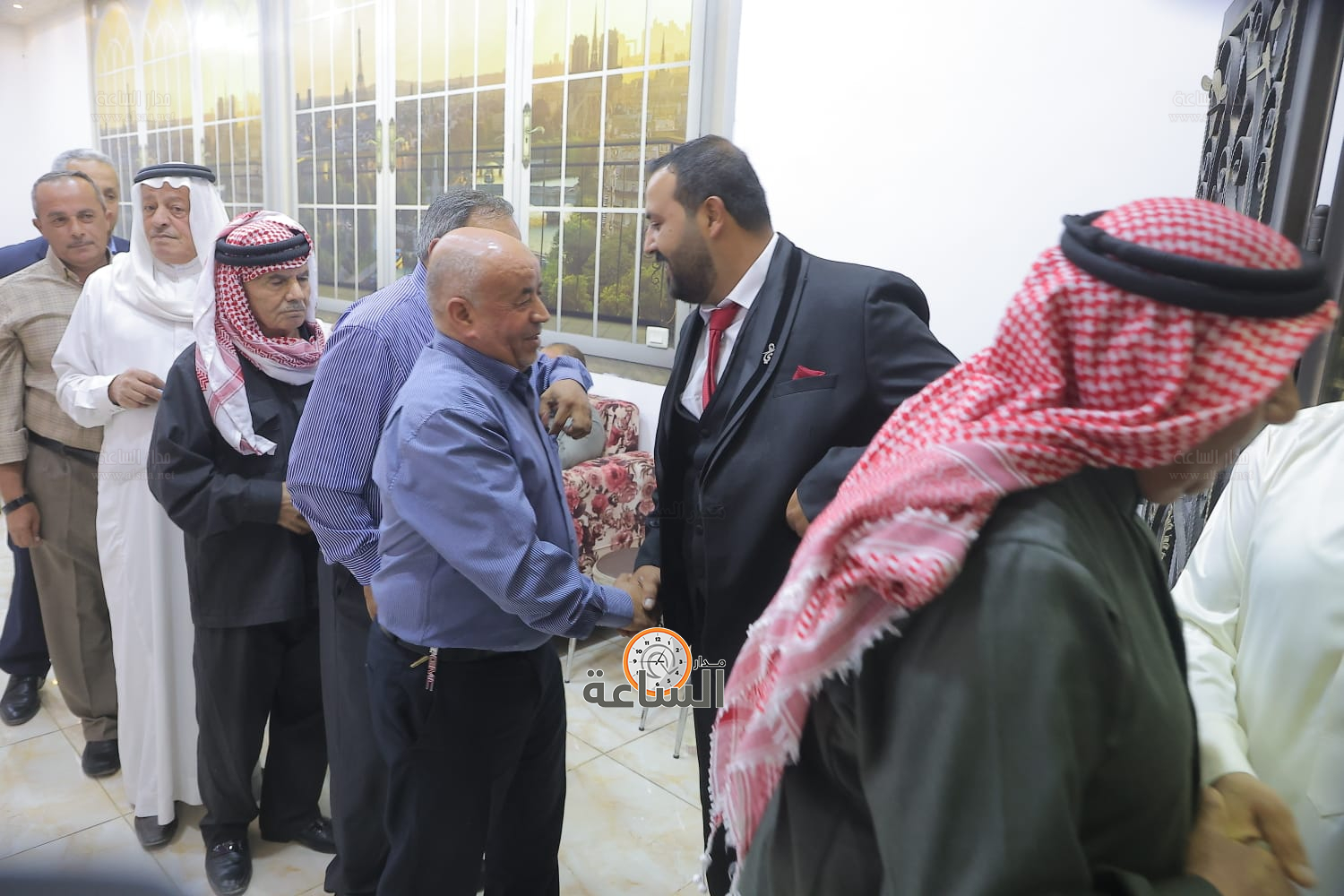 Madar Al-Saa Images 0.7880811644049757