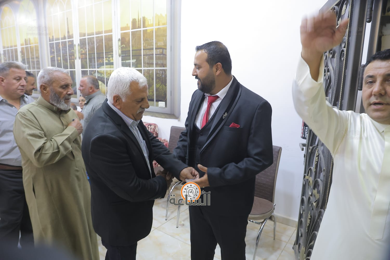 Madar Al-Saa Images 0.11059075347497482