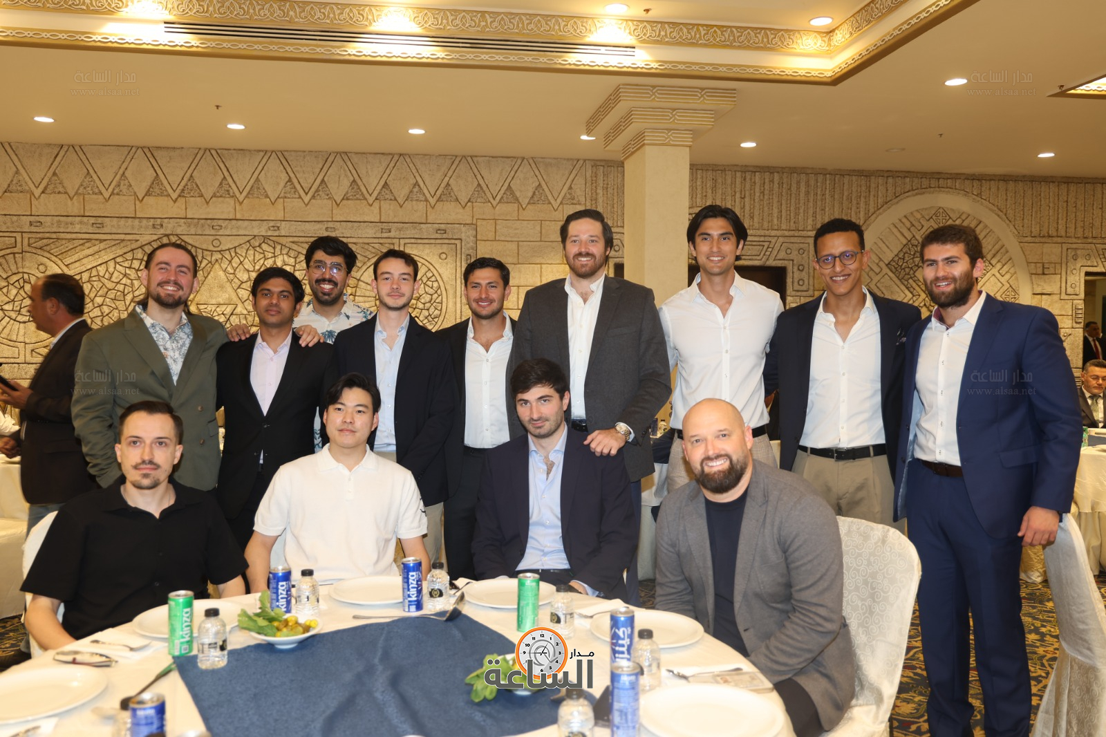 Madar Al-Saa Images 0.3831090615714262