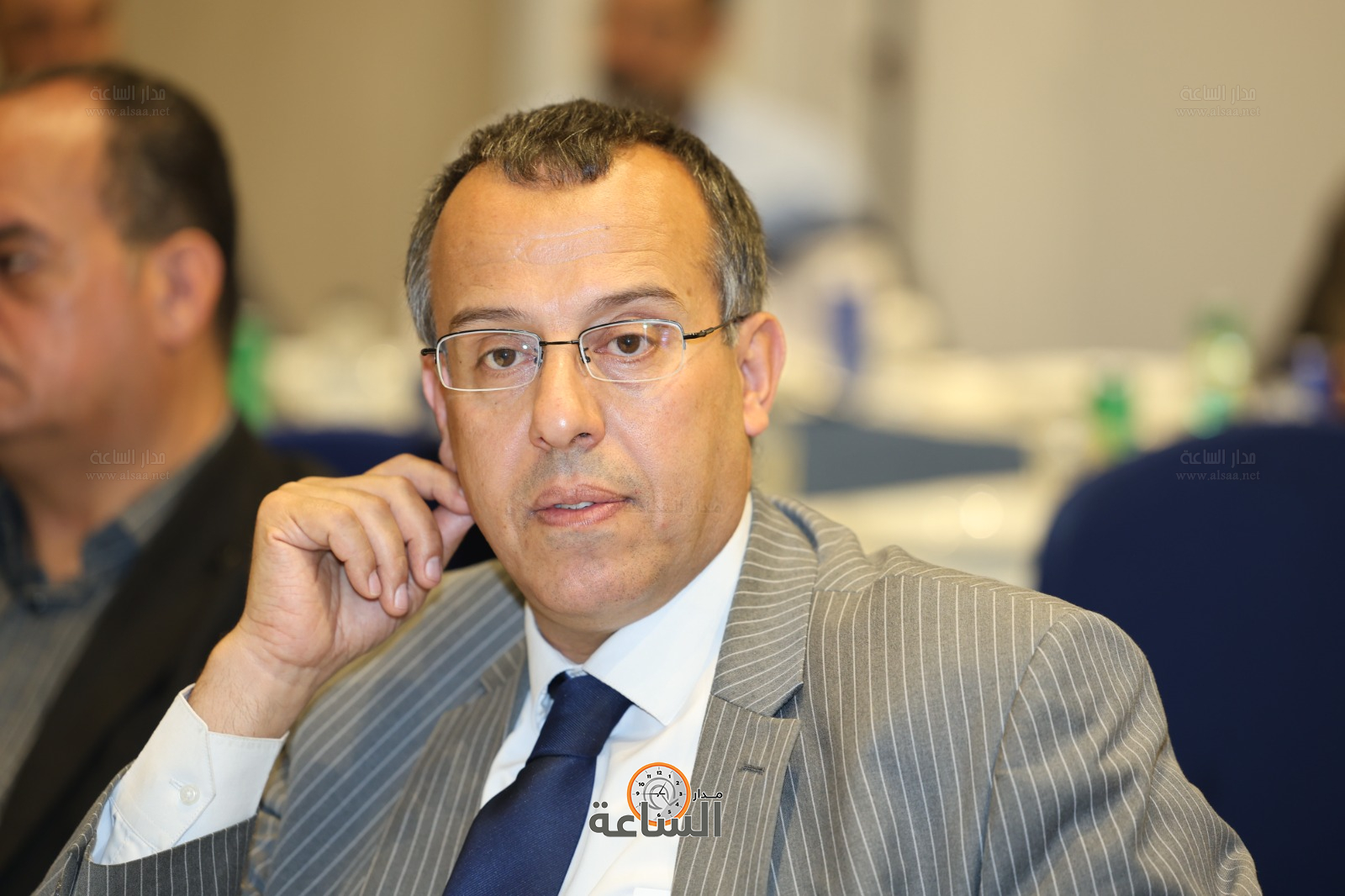 Madar Al-Saa Images 0.3424740432055018