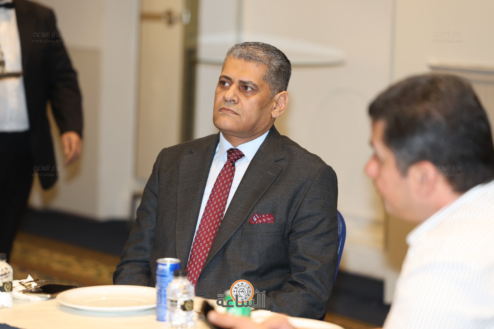 Madar Al-Saa Images 0.24904655402754083