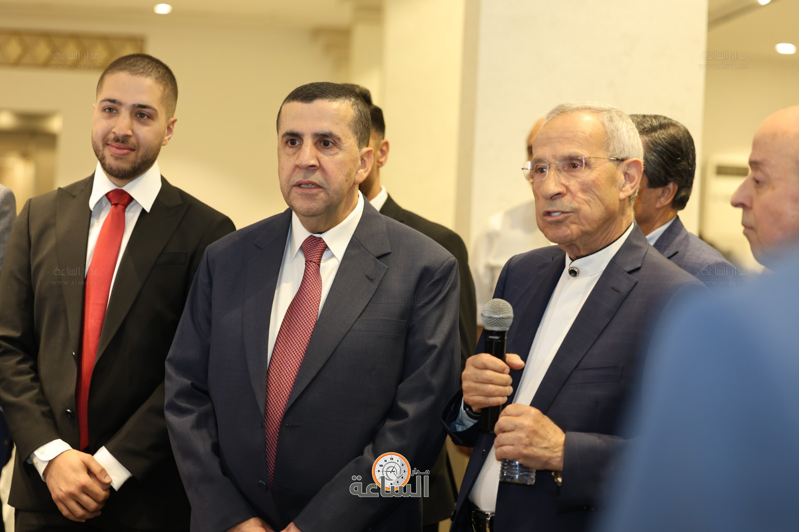 Madar Al-Saa Images 0.23999524854712717