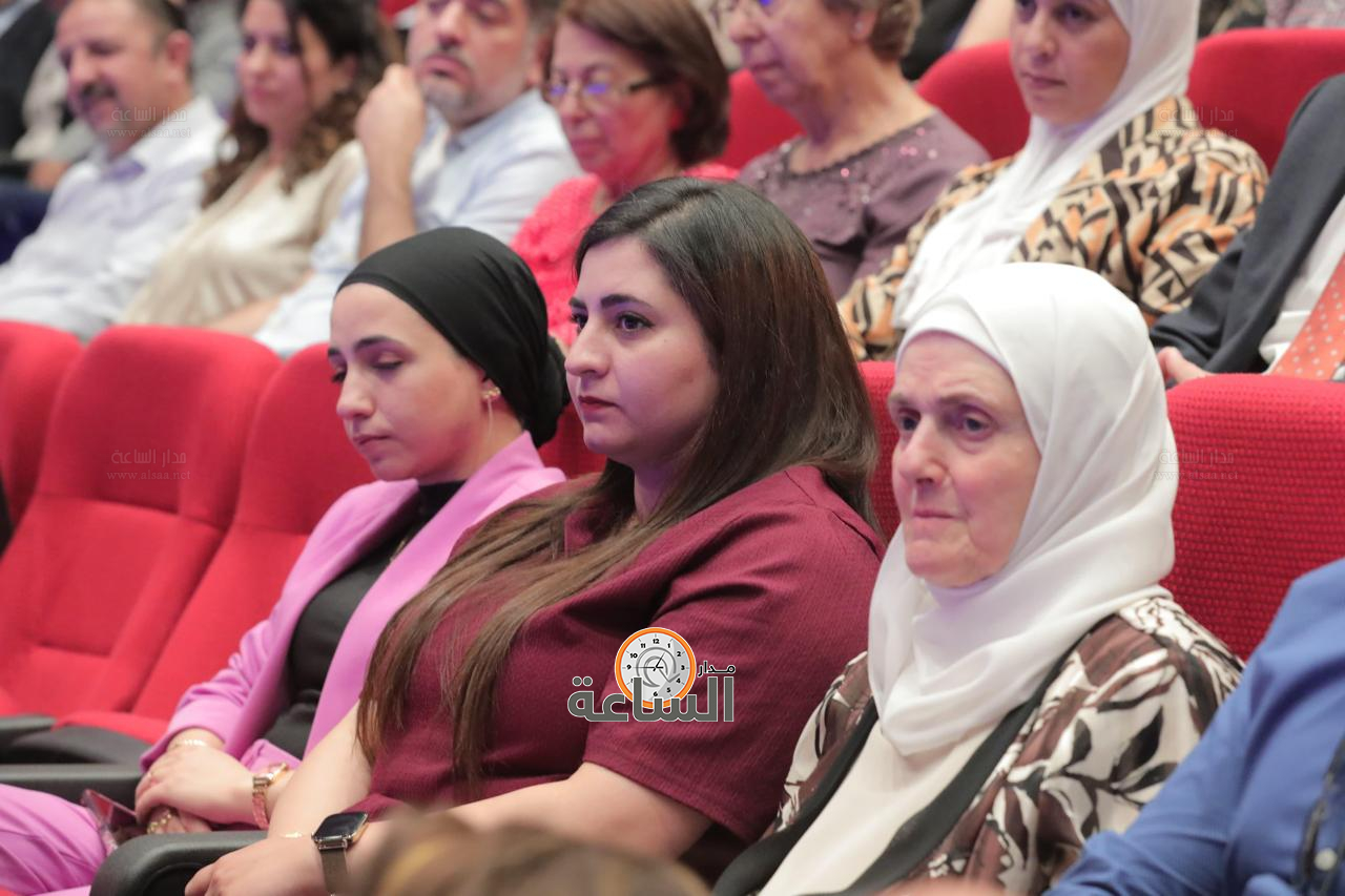 Madar Al-Saa Images 0.3270114449442968