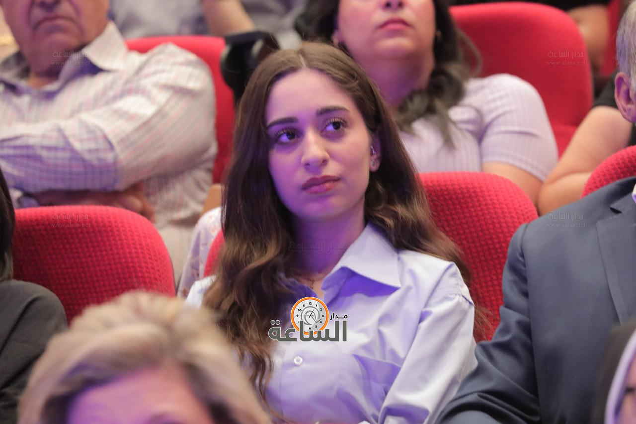 Madar Al-Saa Images 0.500925840979051