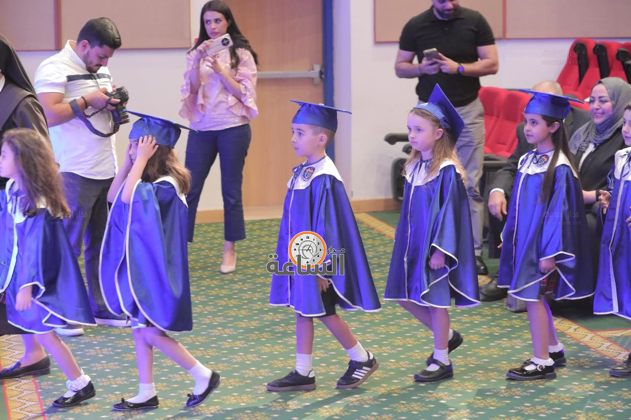 Madar Al-Saa Images 0.9871551411557614