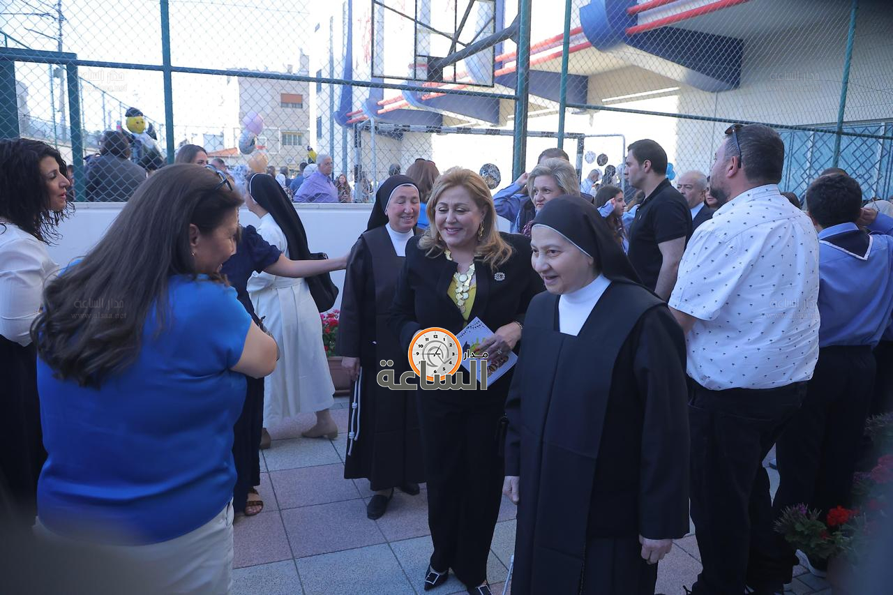 Madar Al-Saa Images 0.8156540258086055