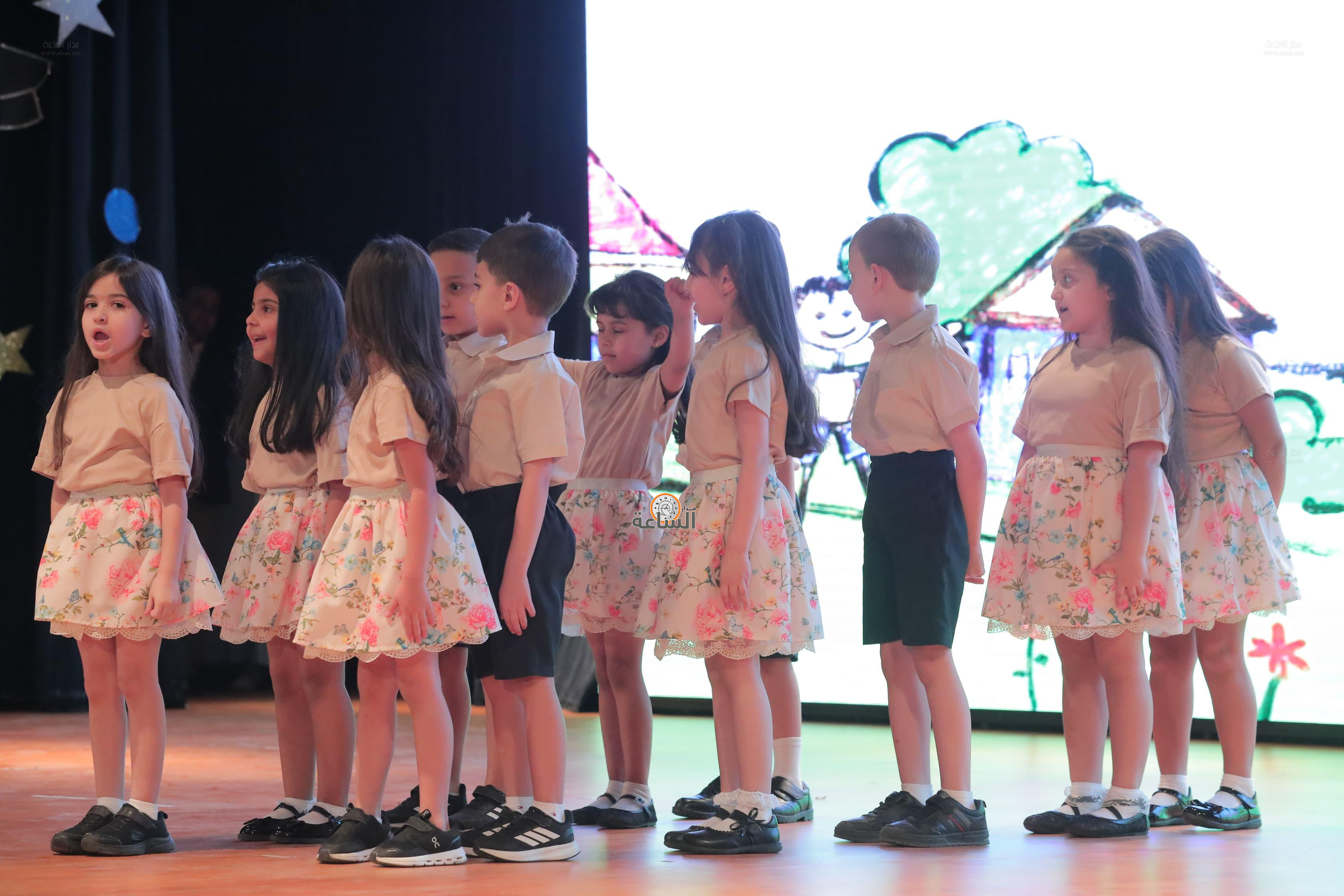 Madar Al-Saa Images 0.9328148043690236