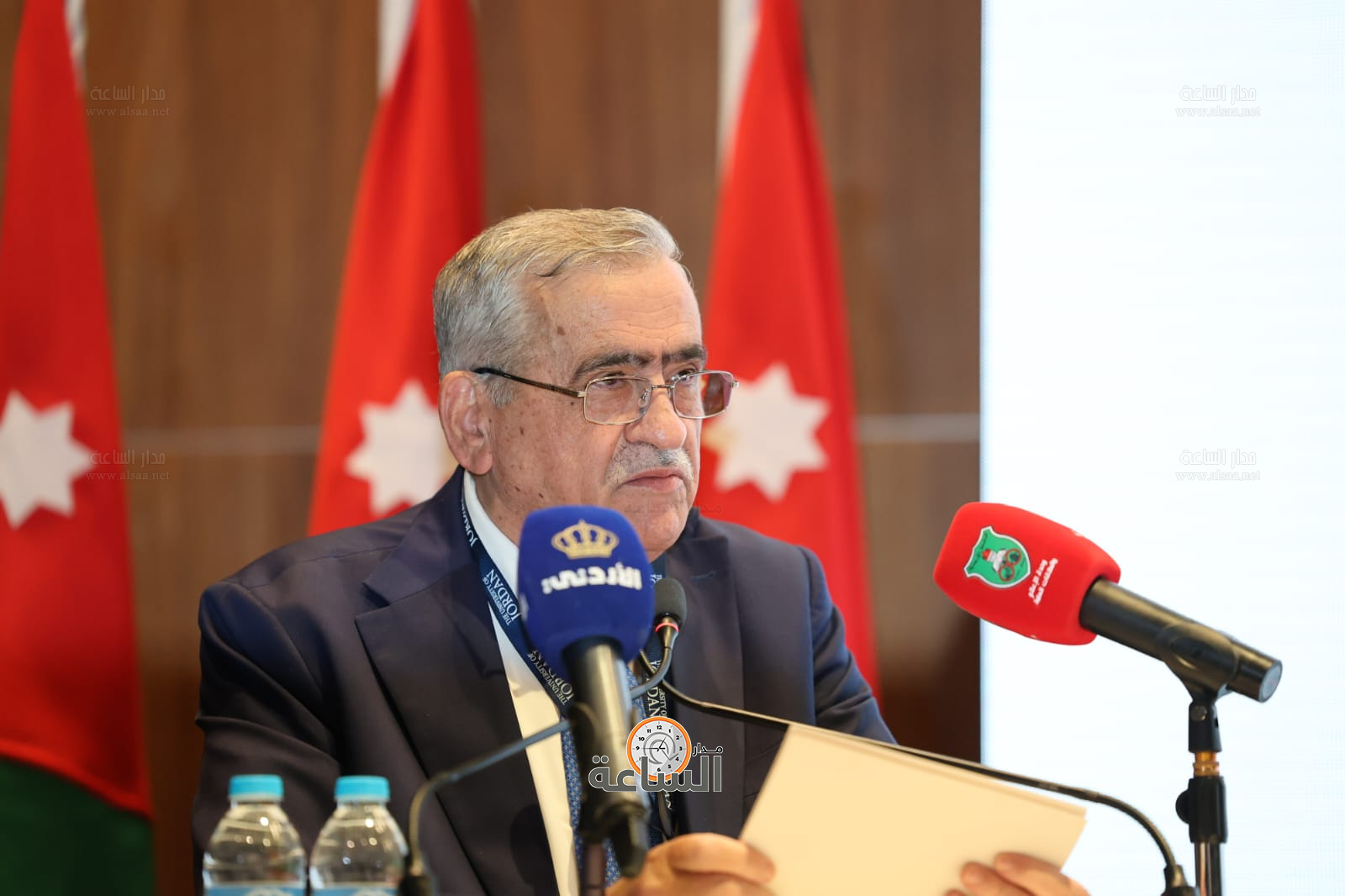 Madar Al-Saa Images 0.37070184722876687