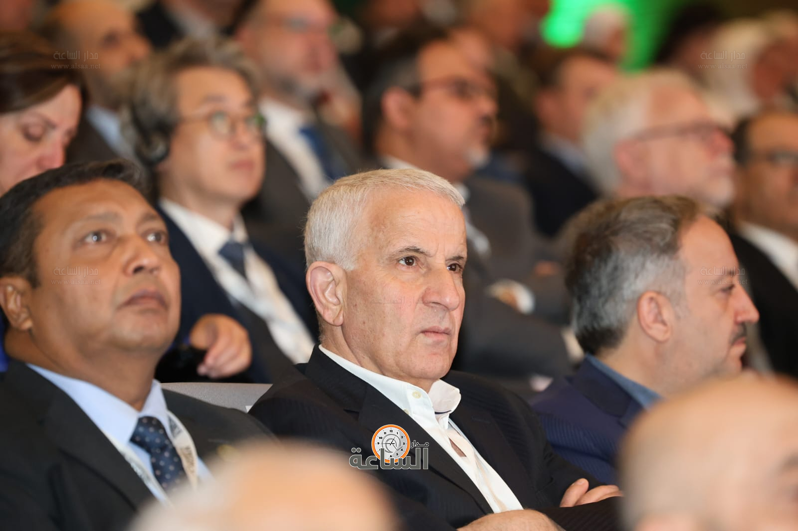 Madar Al-Saa Images 0.12540115325100987