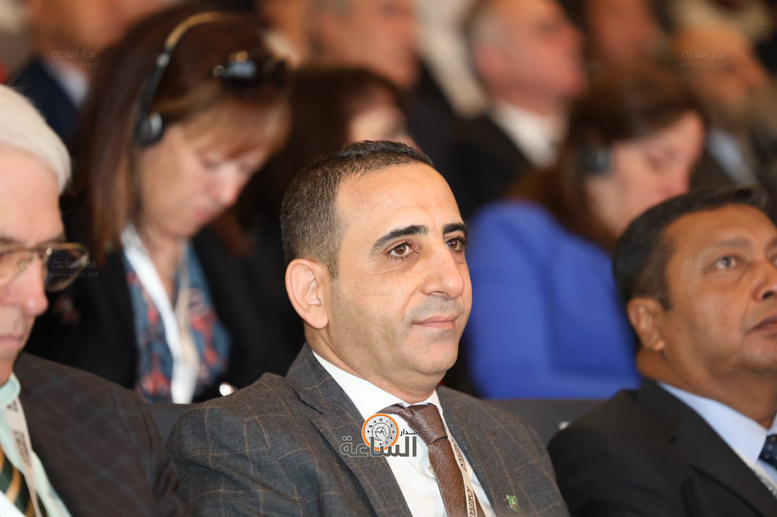 Madar Al-Saa Images 0.5841223438295434