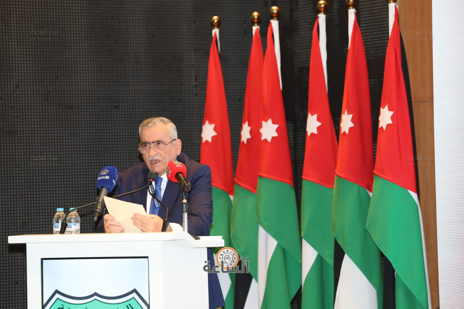 Madar Al-Saa Images 0.22259153252776043