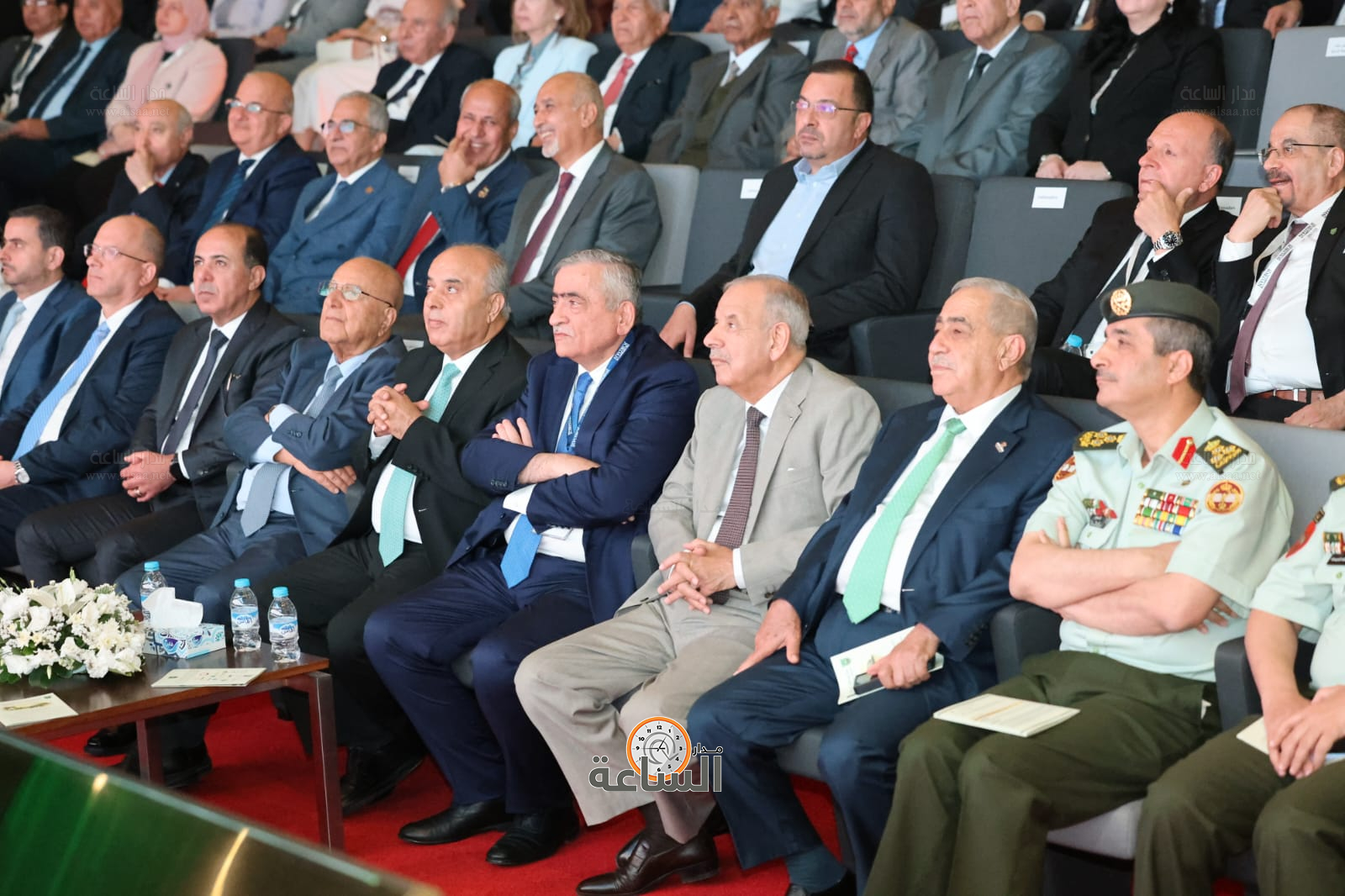 Madar Al-Saa Images 0.38700158142612207