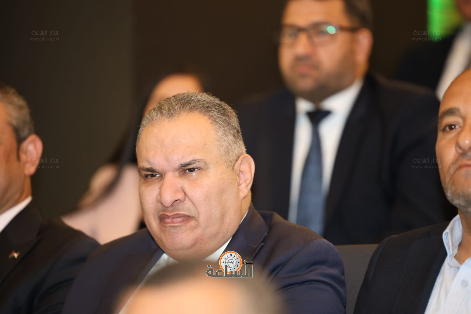 Madar Al-Saa Images 0.9303819453495699