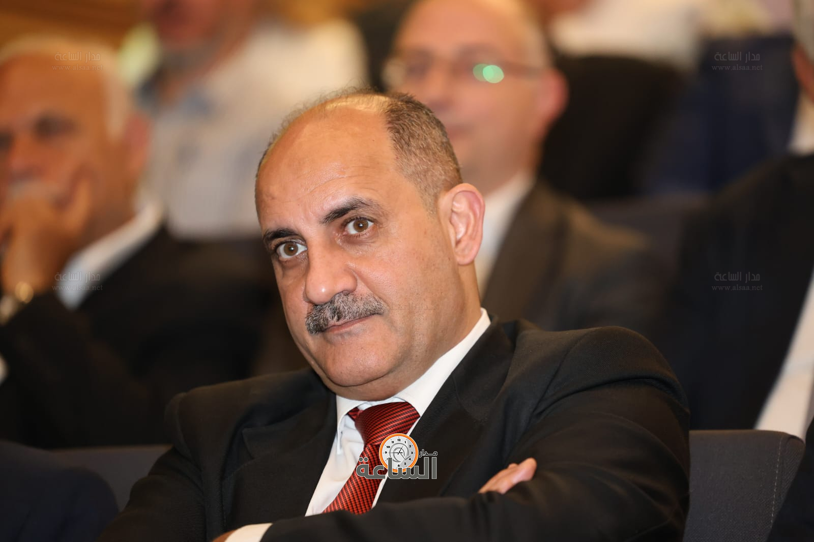 Madar Al-Saa Images 0.40315655630264324