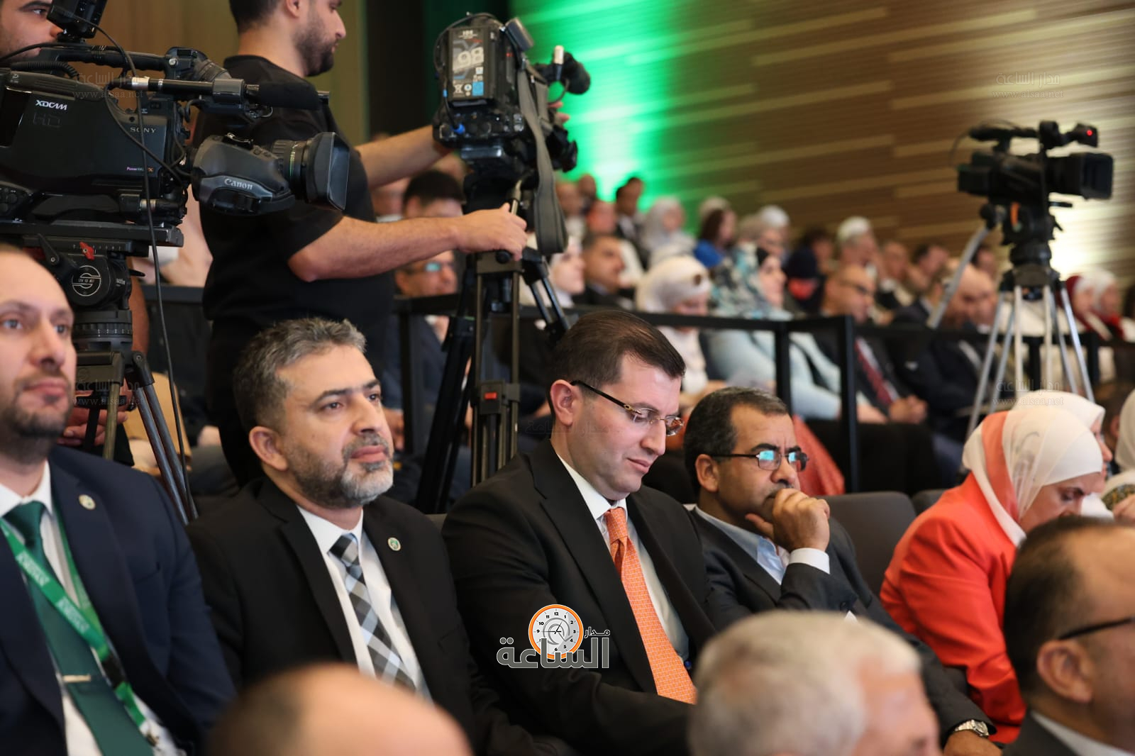 Madar Al-Saa Images 0.7864924499871685