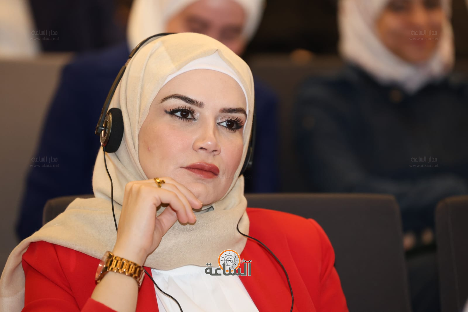 Madar Al-Saa Images 0.7850566190446634