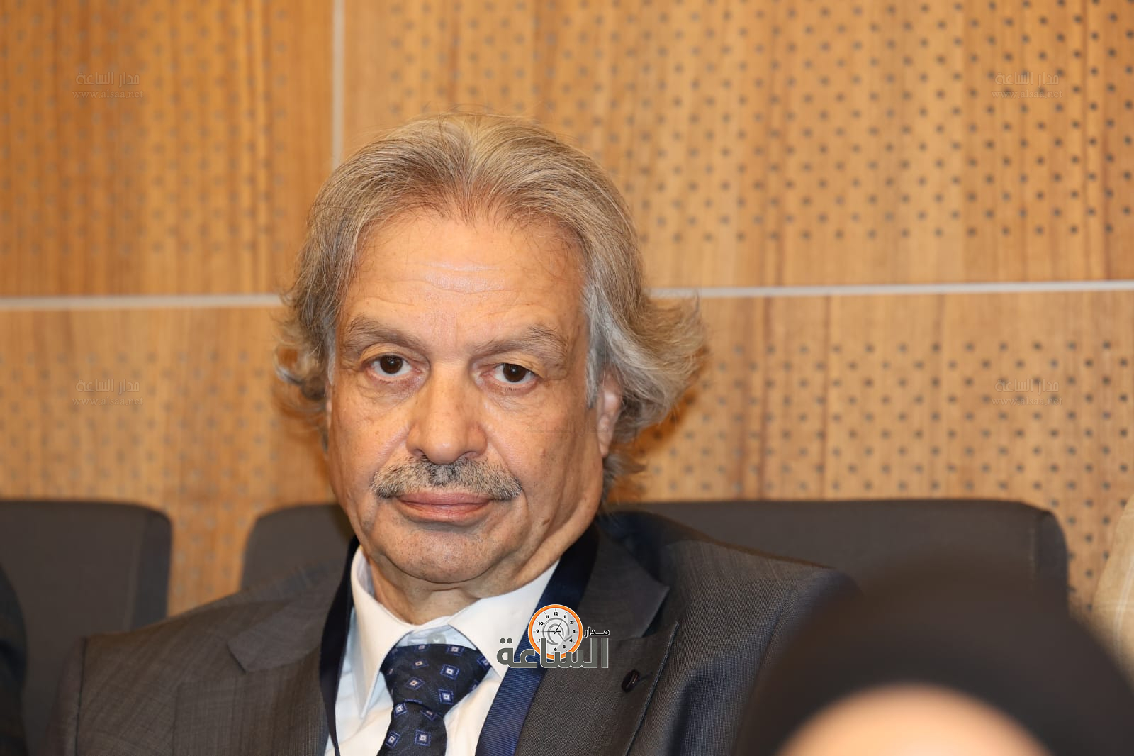 Madar Al-Saa Images 0.4398263529931614