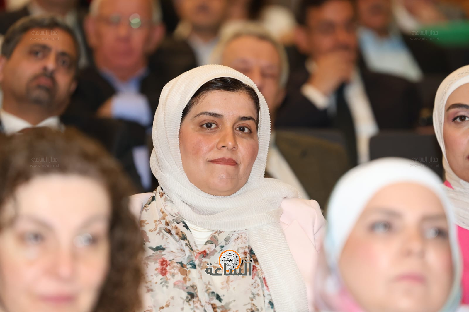 Madar Al-Saa Images 0.8944423786535142