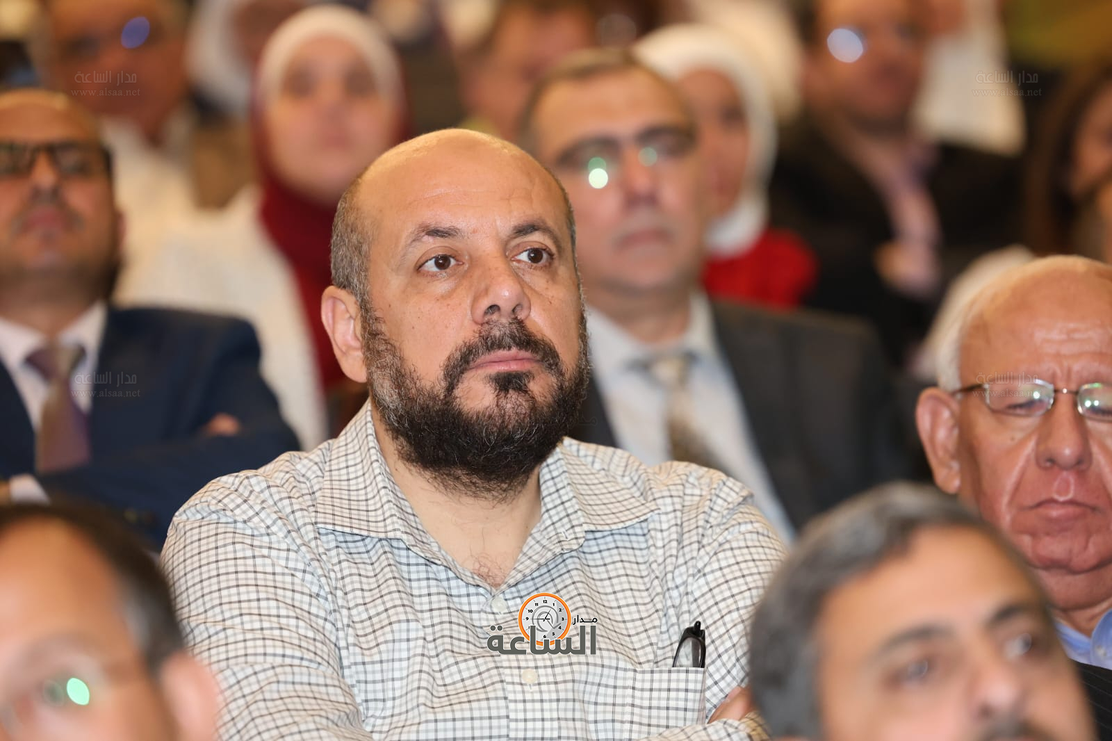 Madar Al-Saa Images 0.3730013738865179