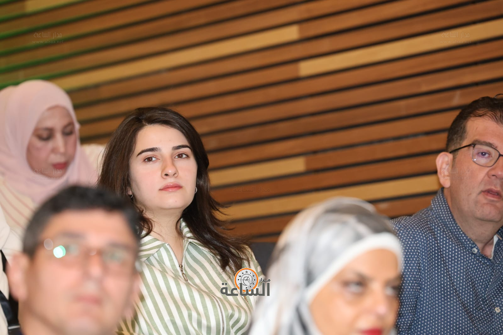 Madar Al-Saa Images 0.9523262556887626