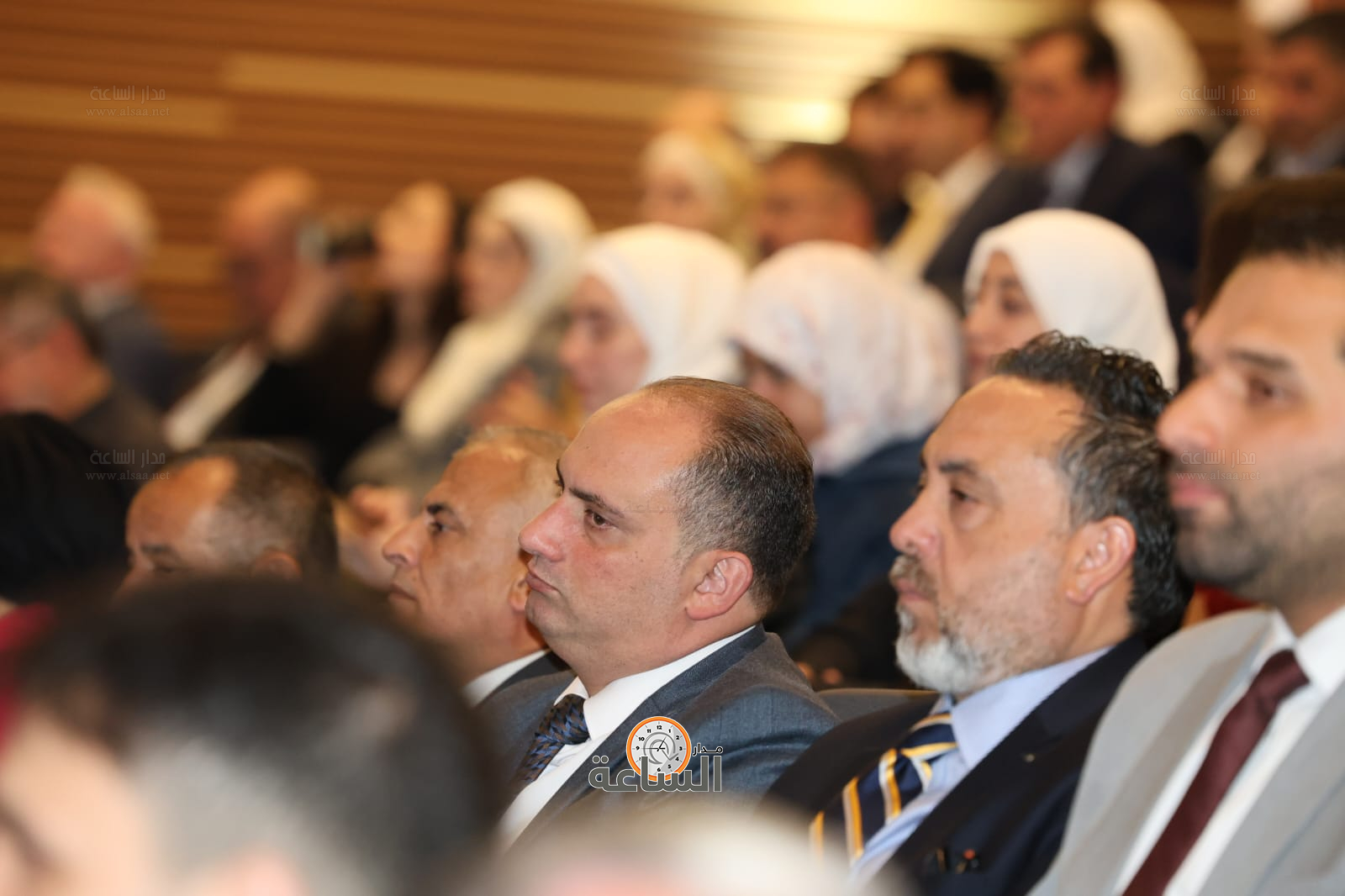 Madar Al-Saa Images 0.5212686713237634