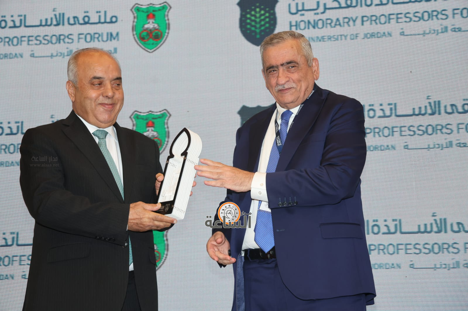 Madar Al-Saa Images 0.9810474282741023