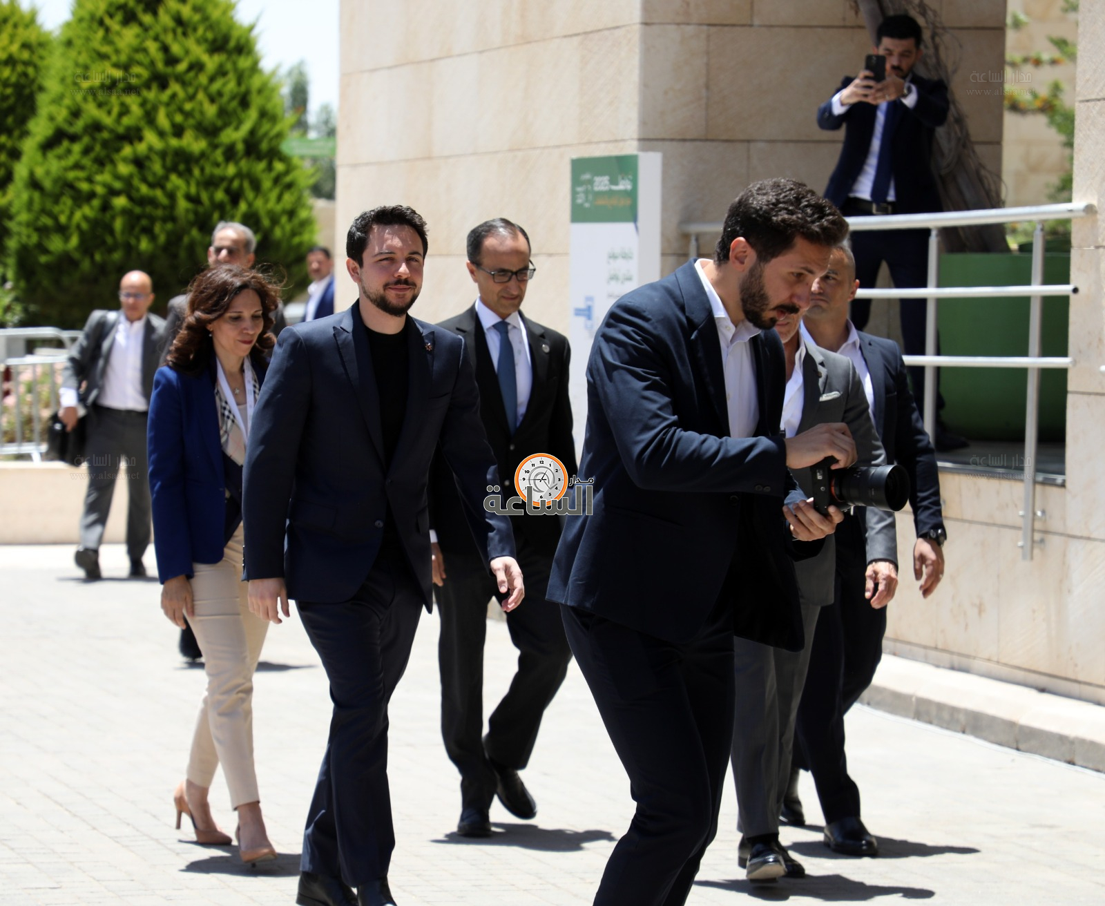 Madar Al-Saa Images 0.6690693104333806