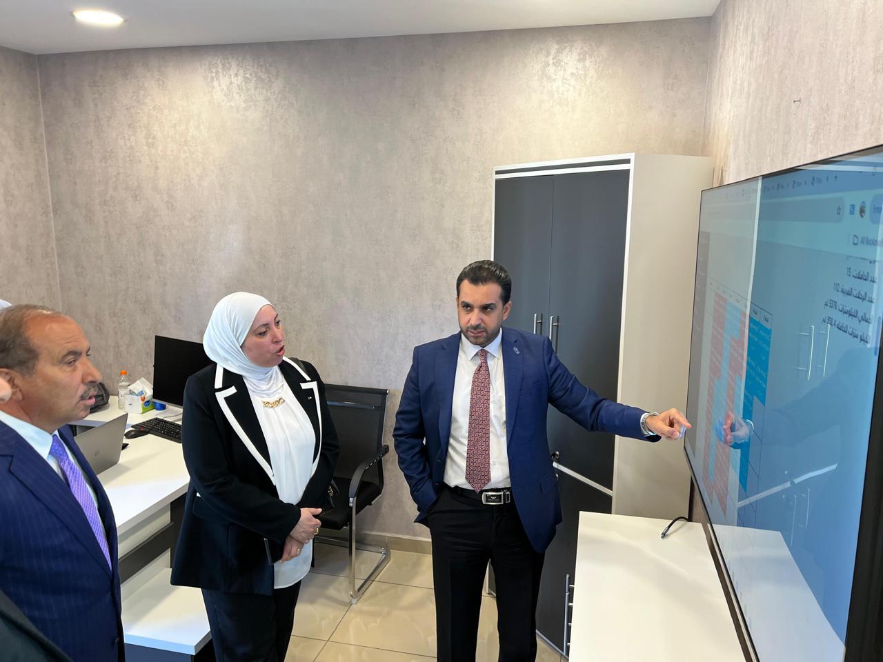 Madar Al-Saa Images 0.8126887886050423