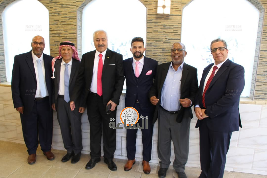 Madar Al-Saa Images 0.33716892749192606