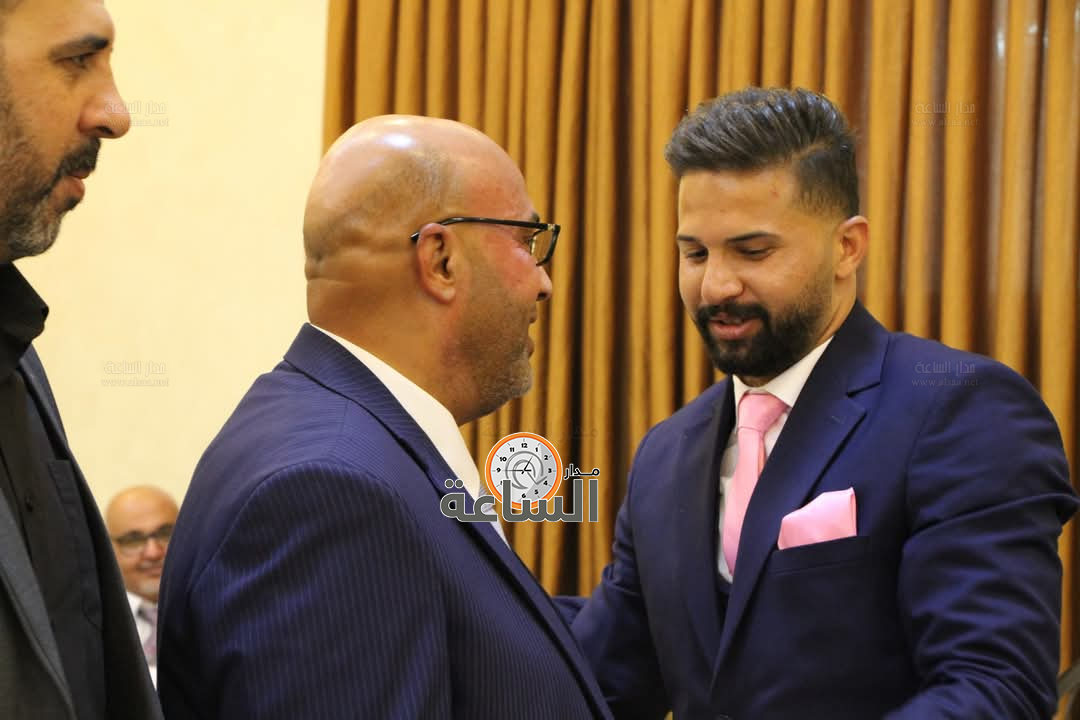 Madar Al-Saa Images 0.7399638571675639