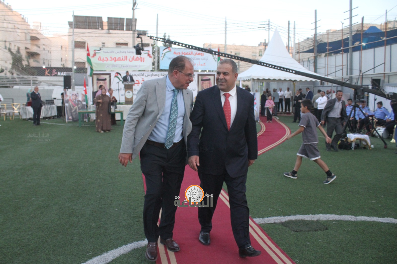 Madar Al-Saa Images 0.8172234226601074