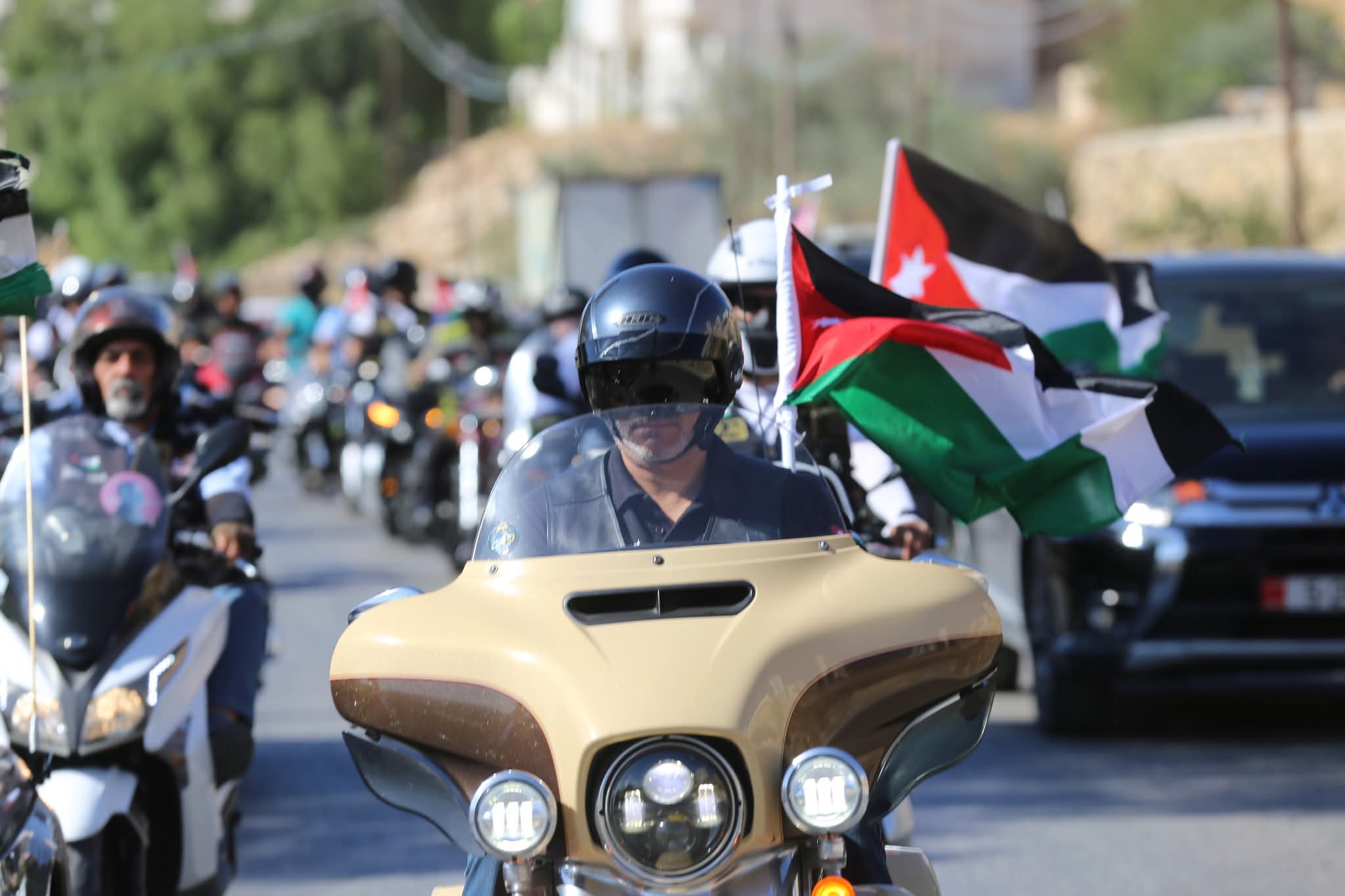 Madar Al-Saa Images 0.5442251424748238