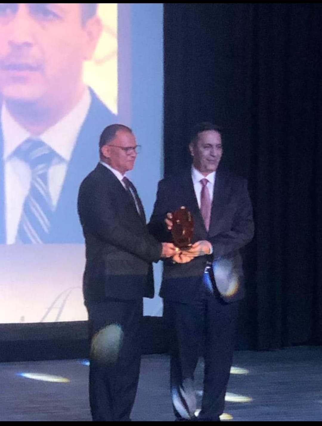 Madar Al-Saa Images 0.8420079462331662