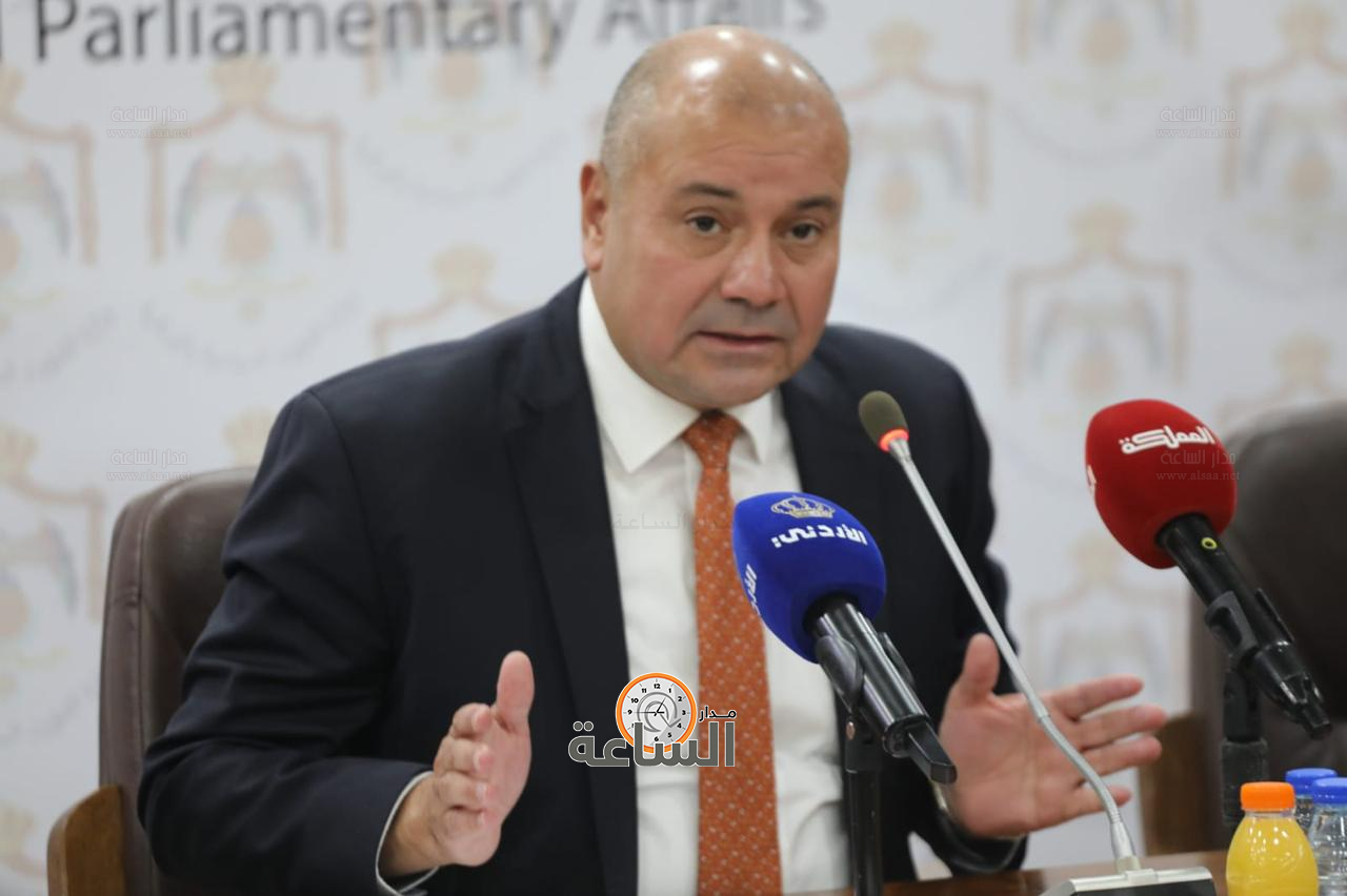 Madar Al-Saa Images 0.6831567699200721