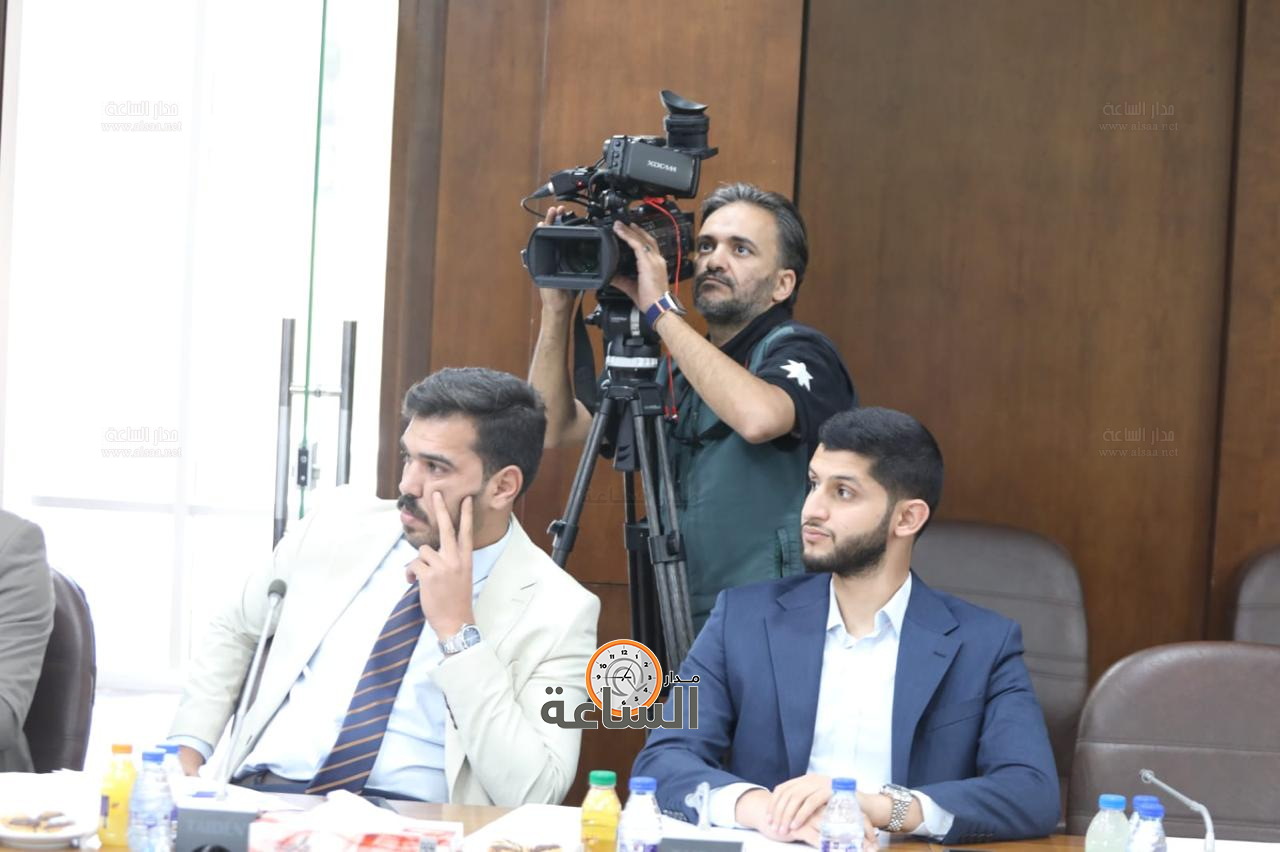 Madar Al-Saa Images 0.29211453220710215