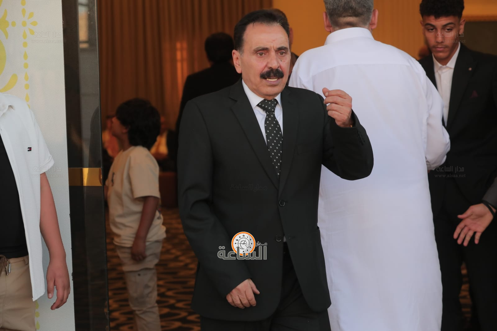 Madar Al-Saa Images 0.31475866347108117