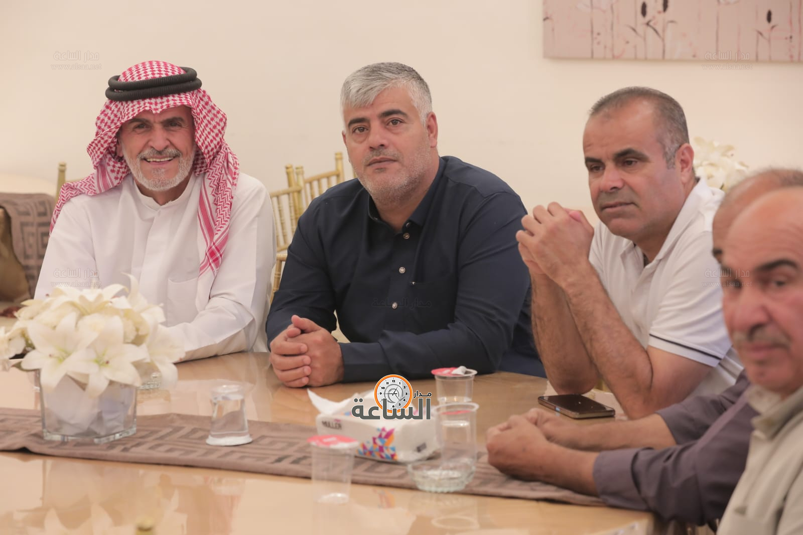 Madar Al-Saa Images 0.7652795758688425