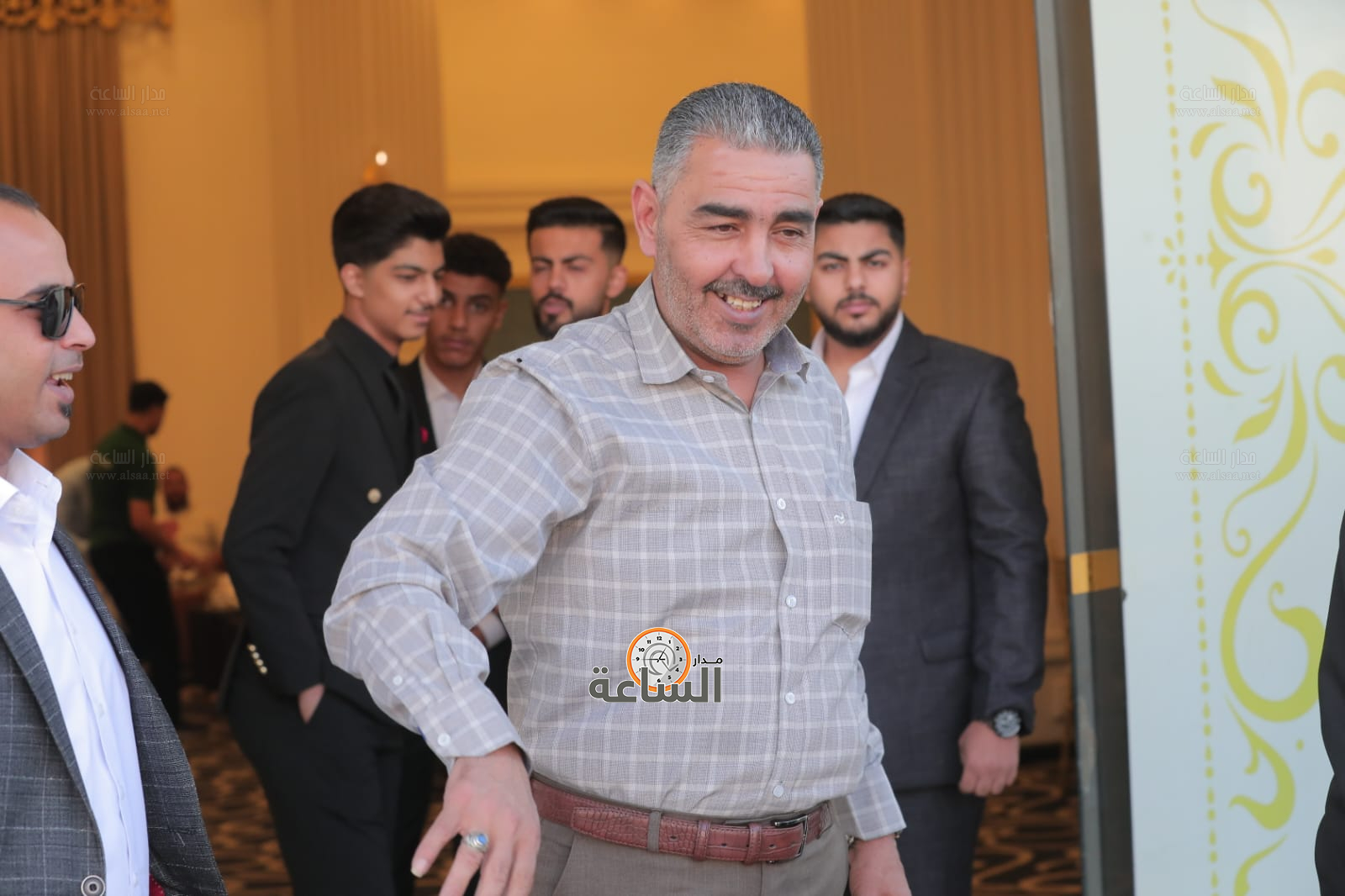 Madar Al-Saa Images 0.41981943373548536