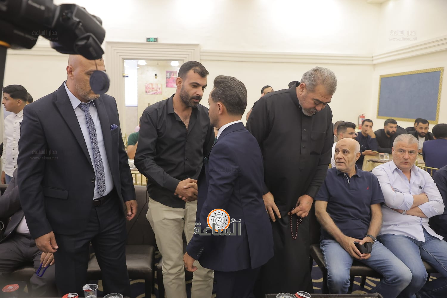 Madar Al-Saa Images 0.8962329144878519