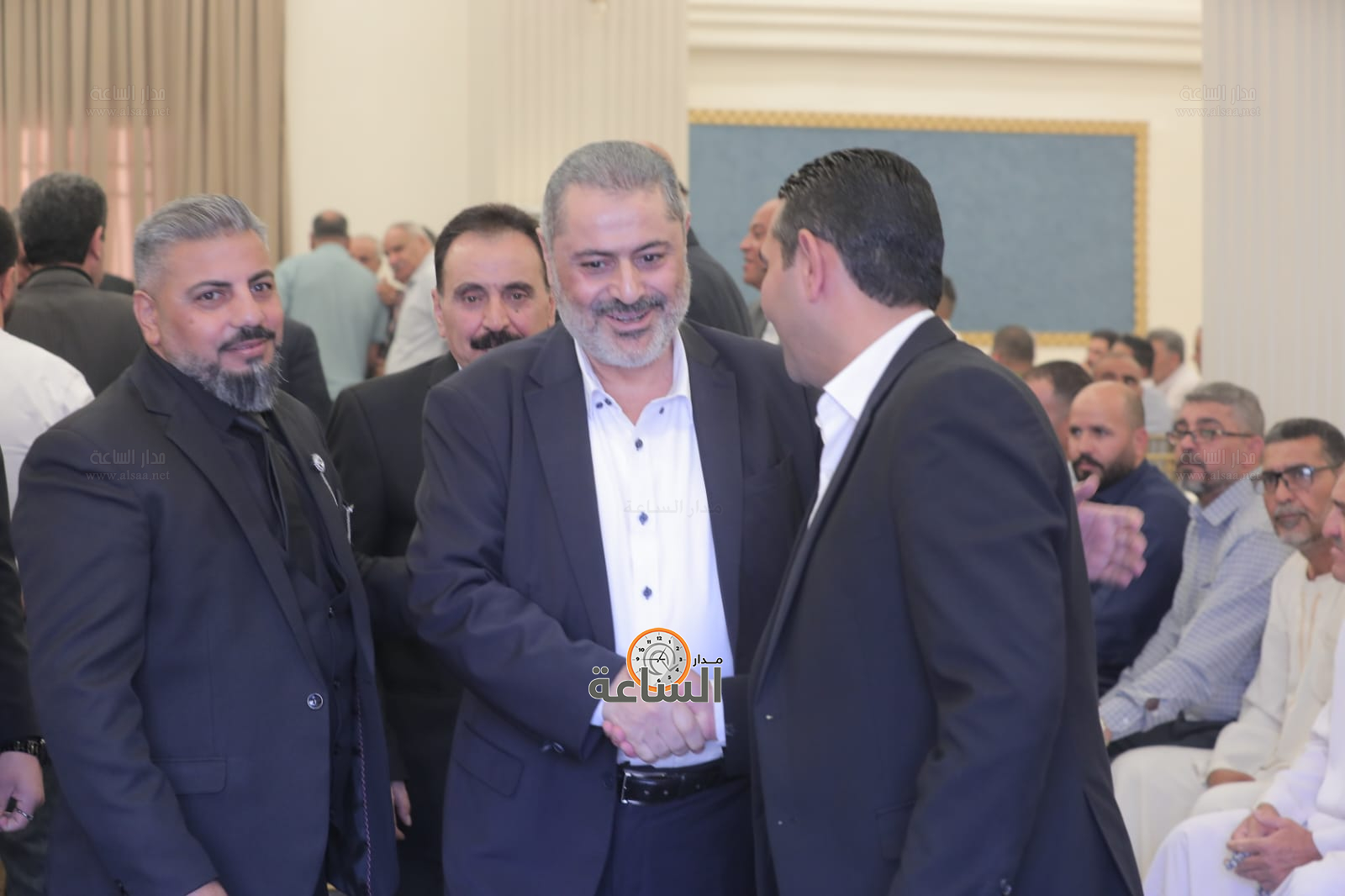 Madar Al-Saa Images 0.9800974853569475