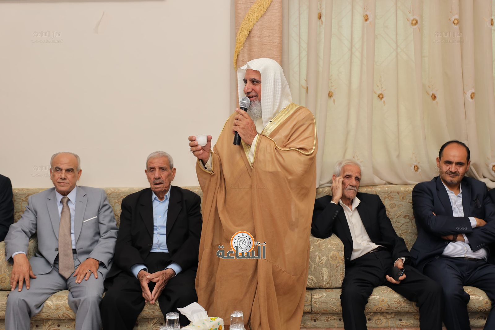 Madar Al-Saa Images 0.04471940809946828