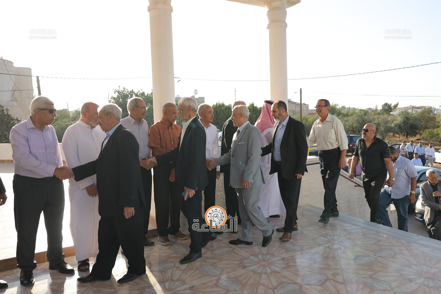 Madar Al-Saa Images 0.41541058298683387