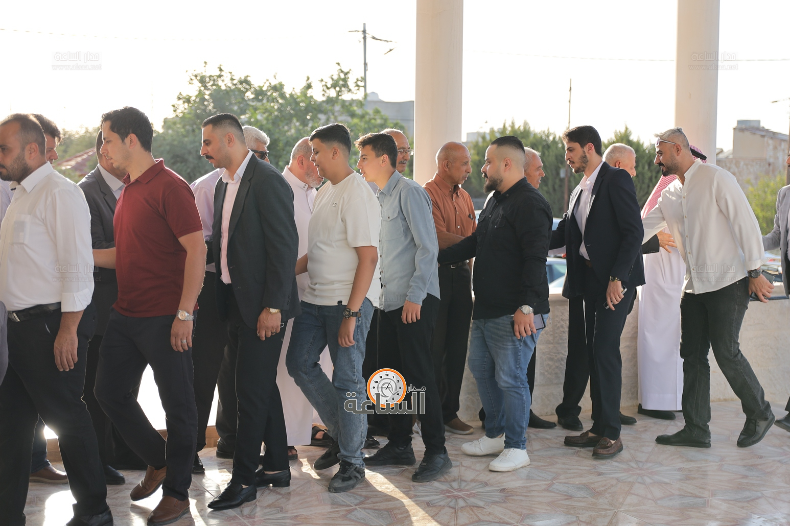 Madar Al-Saa Images 0.9834039678050615