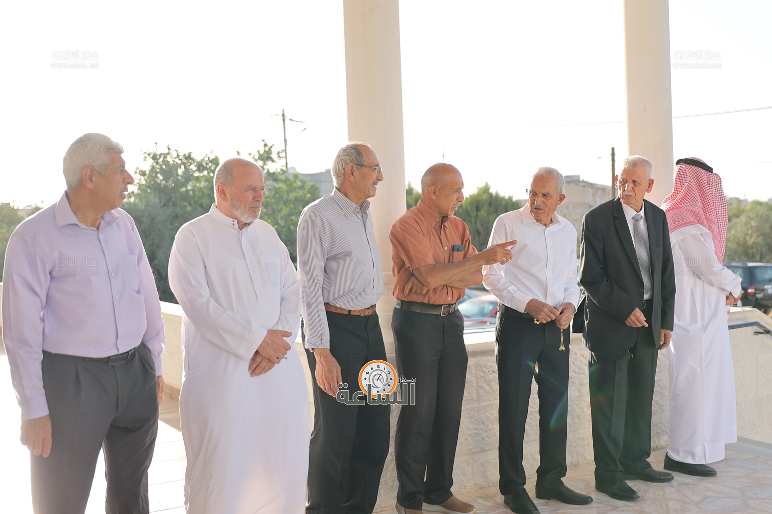 Madar Al-Saa Images 0.34443880956885686