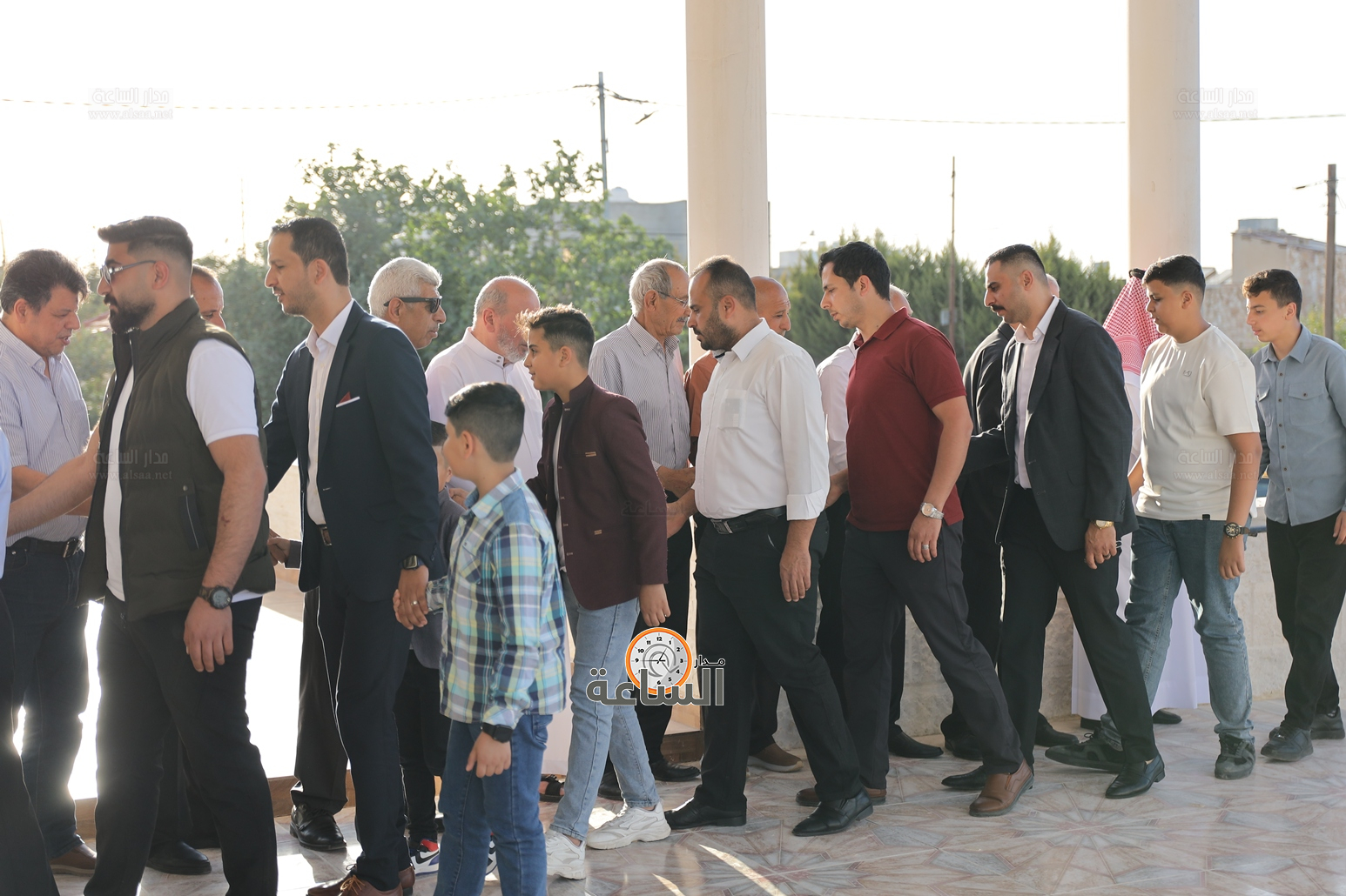 Madar Al-Saa Images 0.11744381146143867