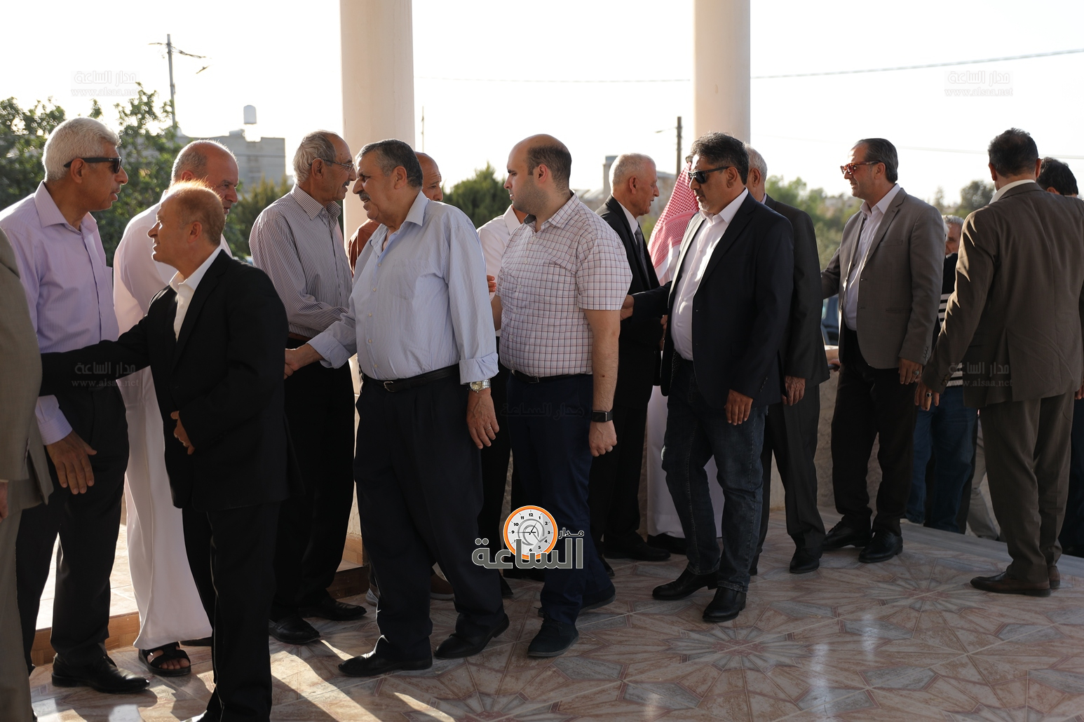 Madar Al-Saa Images 0.5007989365807111