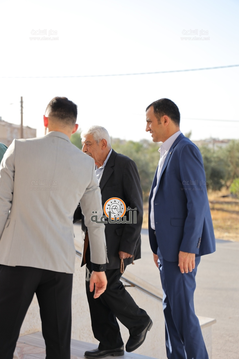 Madar Al-Saa Images 0.11702776178413776