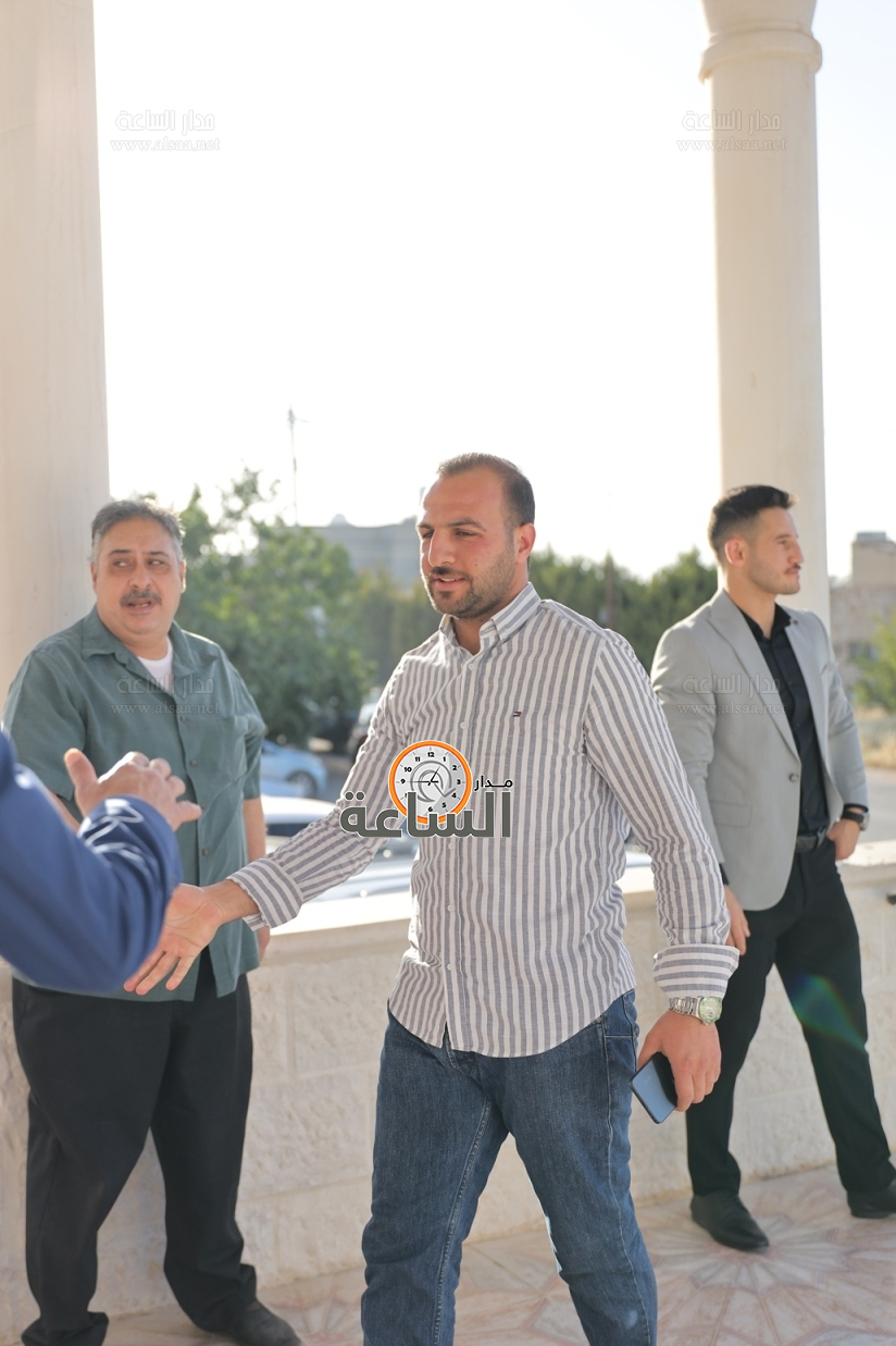 Madar Al-Saa Images 0.617841088204079