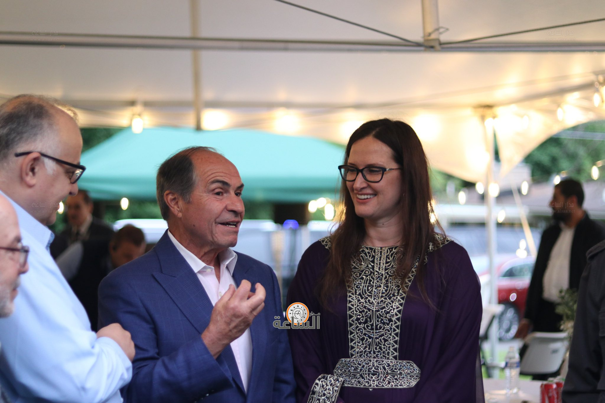 Madar Al-Saa Images 0.4816018151662915