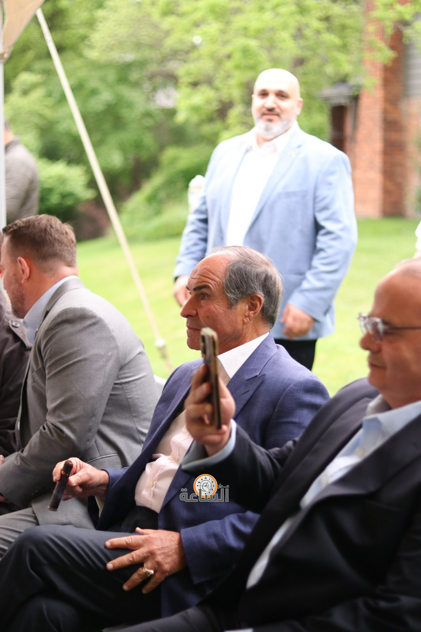 Madar Al-Saa Images 0.8097401185668726